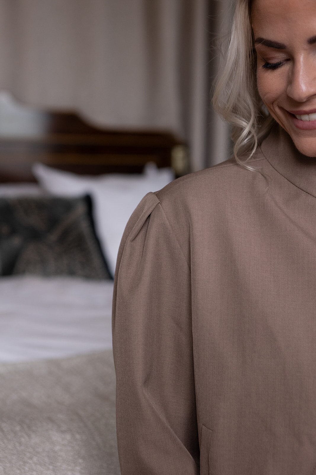 Molly & My X Melanie Due - Stephanie S Structure Blazer 168526 - 214 - Taupe Blazere 