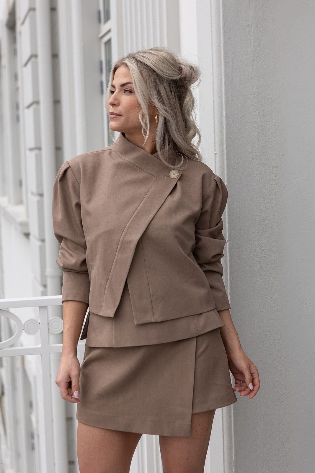 Molly & My X Melanie Due - Stephanie S Structure Blazer 168526 - 214 - Taupe Blazere 