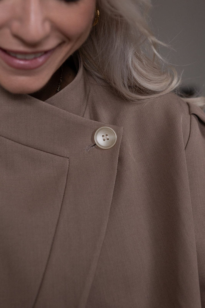 Molly & My X Melanie Due - Stephanie S Structure Blazer 168526 - 214 - Taupe Blazere 