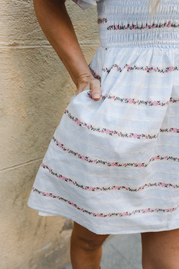 Molly&My x Julie Elsebeth - Rigmor Dress - Blue Stripe W. Flowers Kjoler 