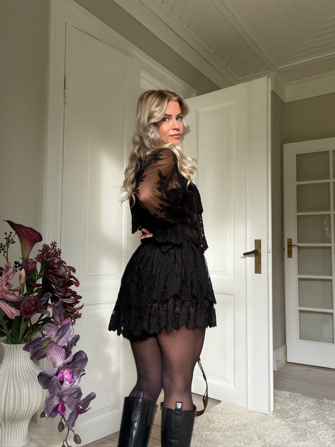 Molly&My X Melanie Due - Rikke V Lace Skorts 170072 - 100 - Black Shorts 