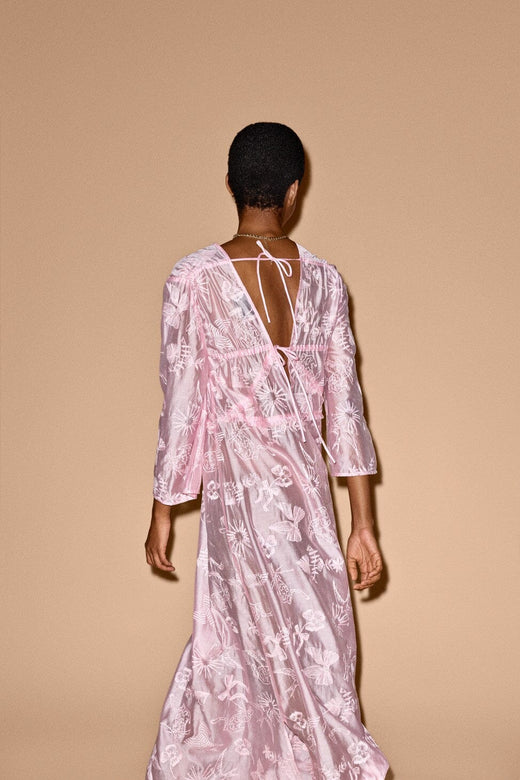 Munthe - Boris 261132626190 - 52 - Rose Kjoler 