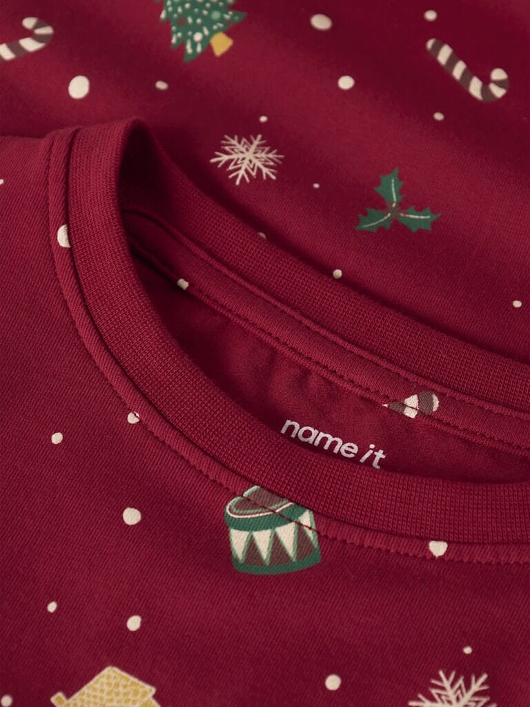 Name It - Nknvismas Ls Nightset - 4879844 Jester Red Xmas Aop Red Nattøj 