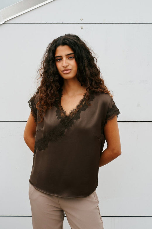 Neo Noir - Benera Heavy Sateen Lace Blouse 170061 - 676 - Dark Brown Bluser 