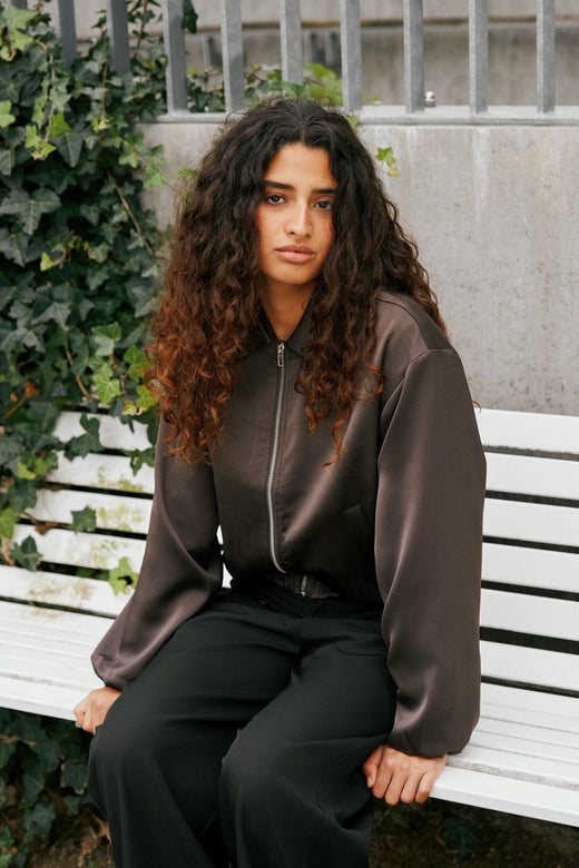 Neo Noir - Denielle Heavy Sateen Jacket 167474 - 676 - Dark Brown Jakker 
