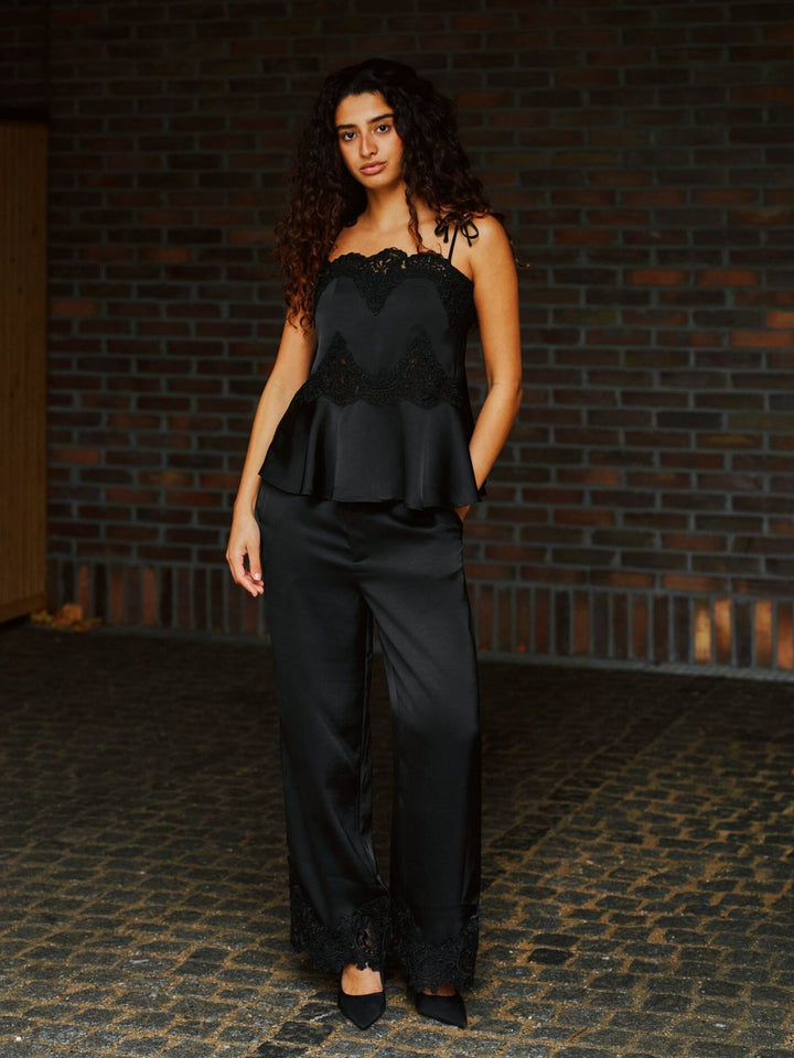 Neo Noir - Kaela Heavy Sateen Lace Top 168290 - 100 - Black Toppe 