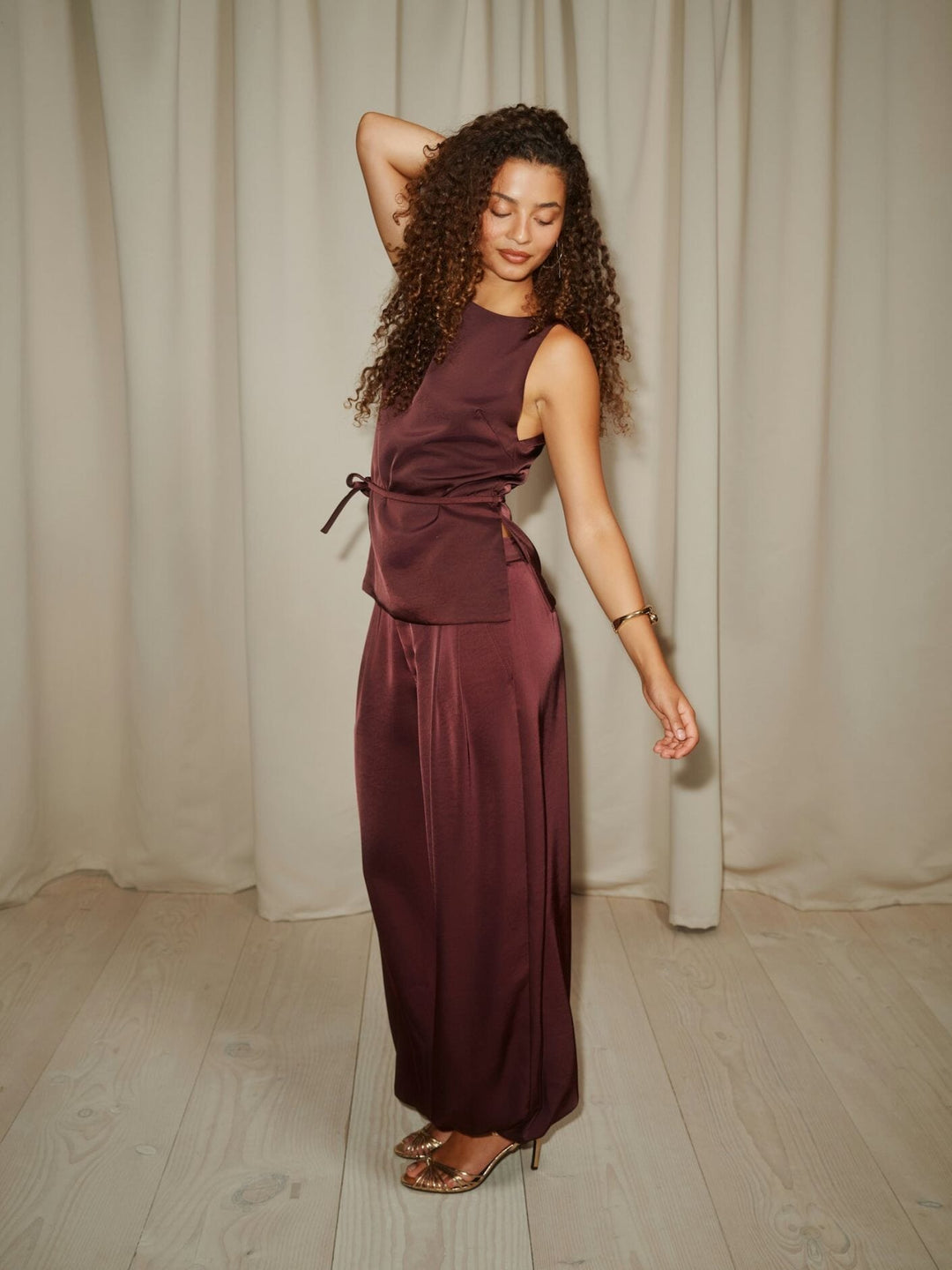 Neo Noir - Nassa Heavy Sateen Top 170235 - 174 - Burgundy Toppe 