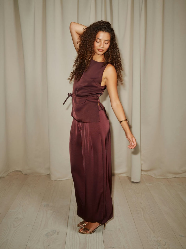 Neo Noir - Nassa Heavy Sateen Top 170235 - 174 - Burgundy Toppe 