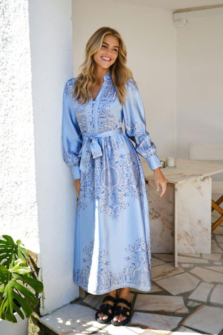 Forudbestilling - Neo Noir - Nova Paisley Border Dress 160958 - 145 - Light Blue Kjoler 