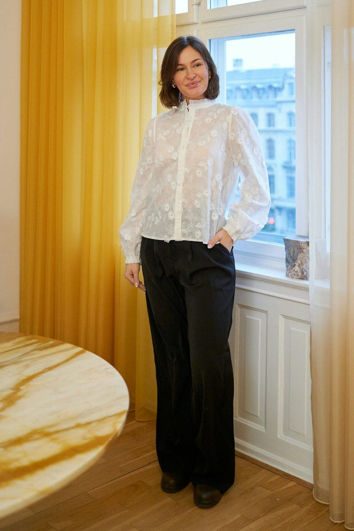 Neo Noir - Oda Deco Emb Shirt 166733 - 120 - White Skjorter 