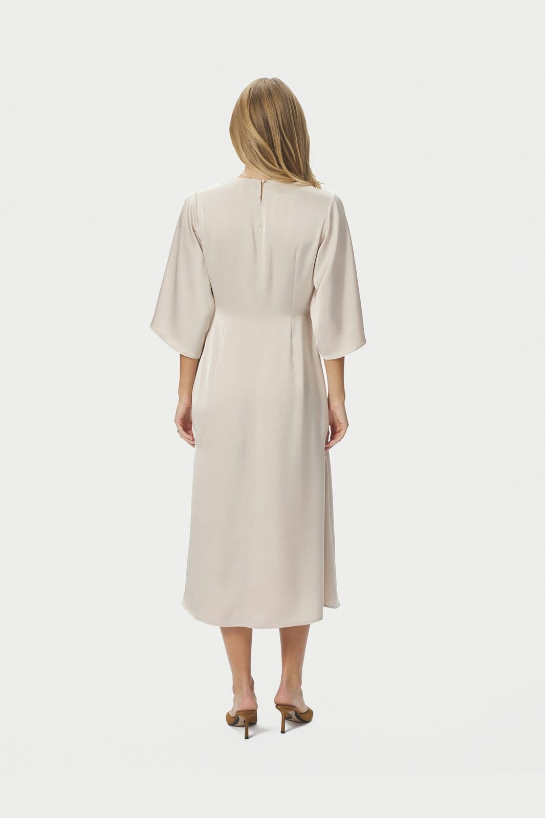 Neo Noir - Remara Heavy Sateen Dress 168447 - 720 - Champagne