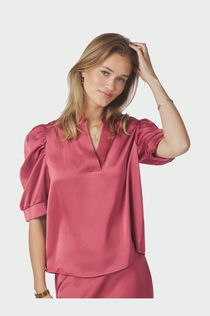 Neo Noir - Roella Heavy Sateen Blouse 162590 - 430 - Cherry Pink