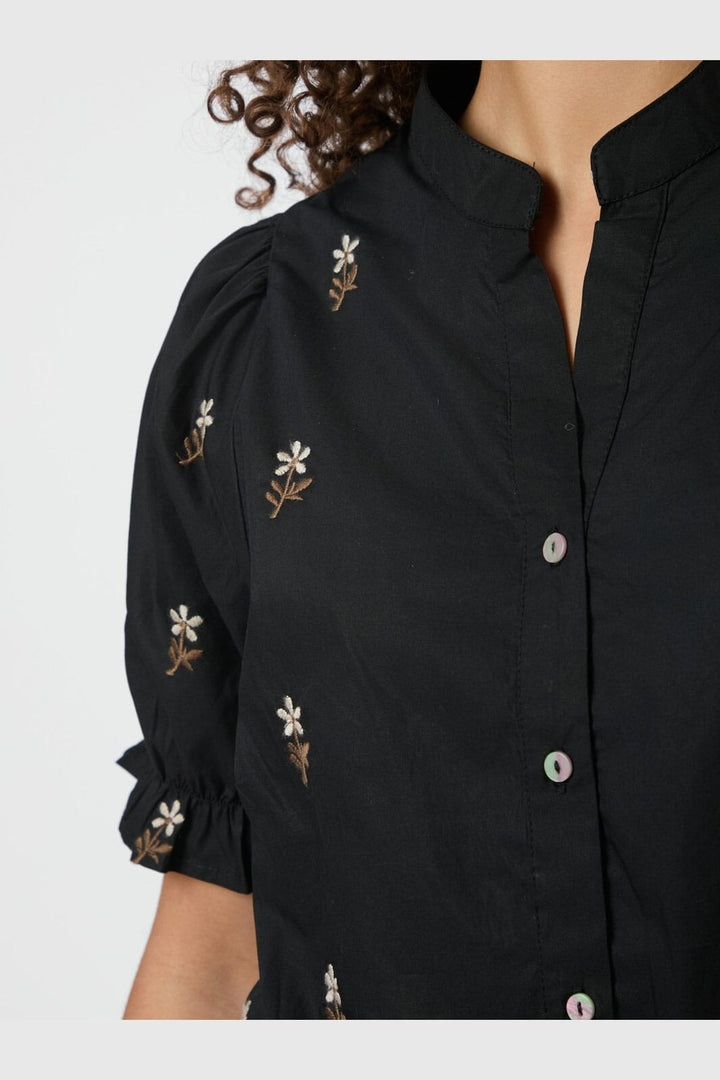 Neo Noir - Savy Flower Emb Blouse 166791 - 100 - Black