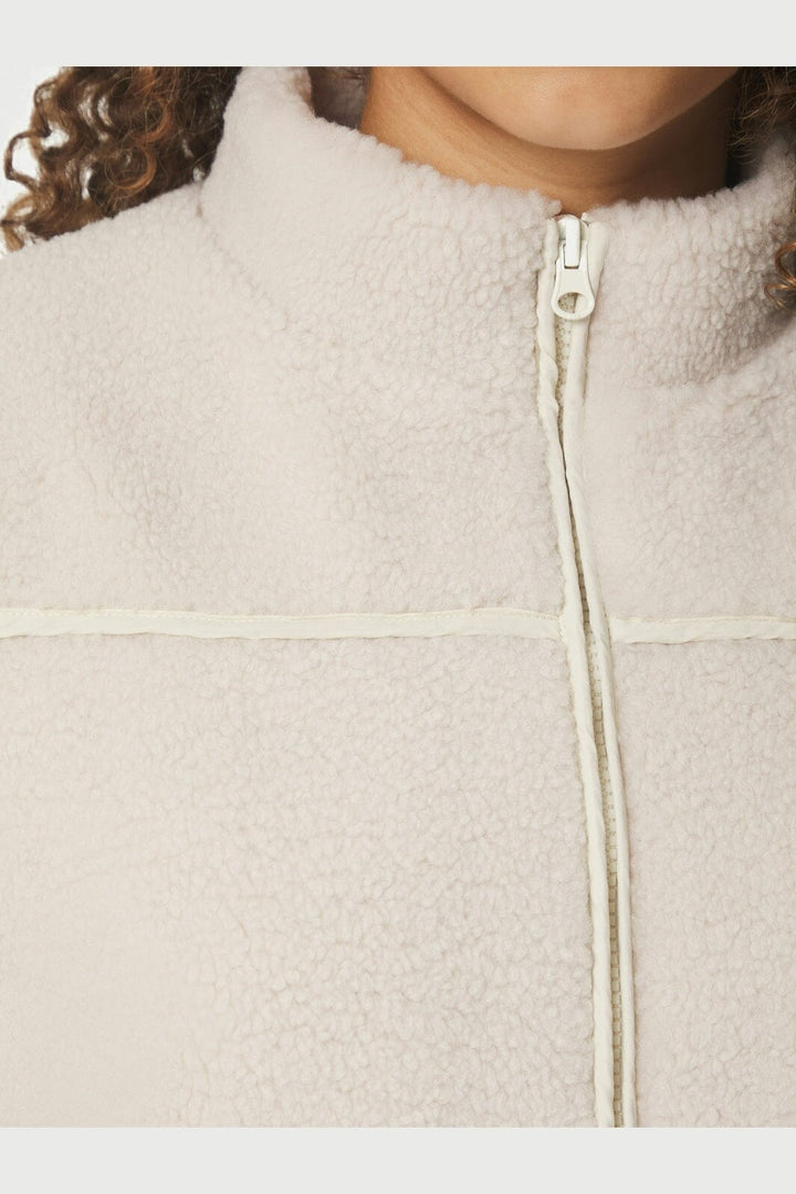 Neo Noir - Scout Teddy Waistcoat 155725 - 436 - Ivory/Ivory