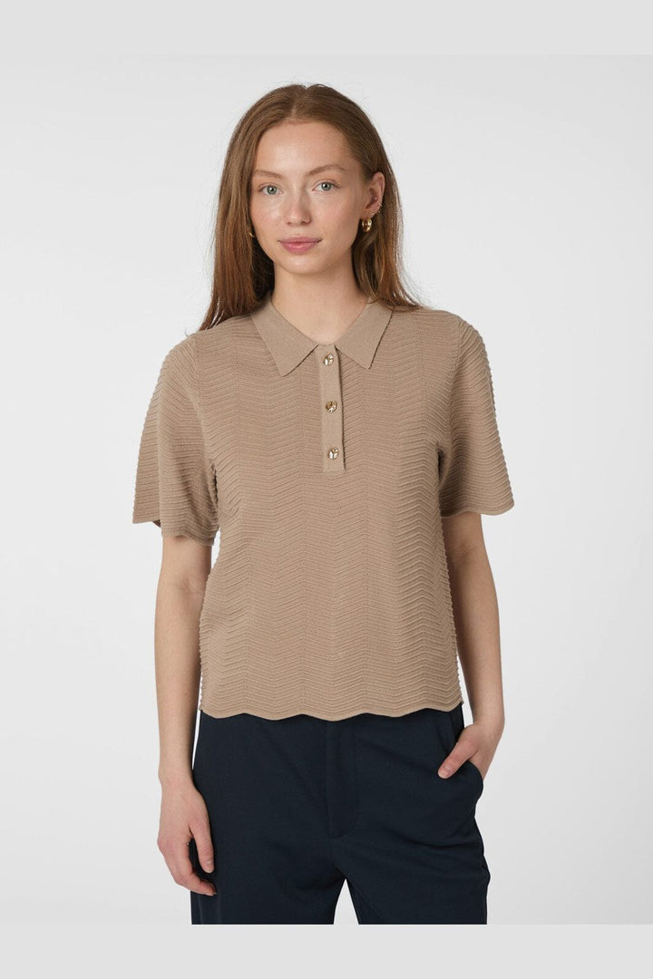 Neo Noir - Soko Wave Knit Tee 164605 - 125 - Dark Sand
