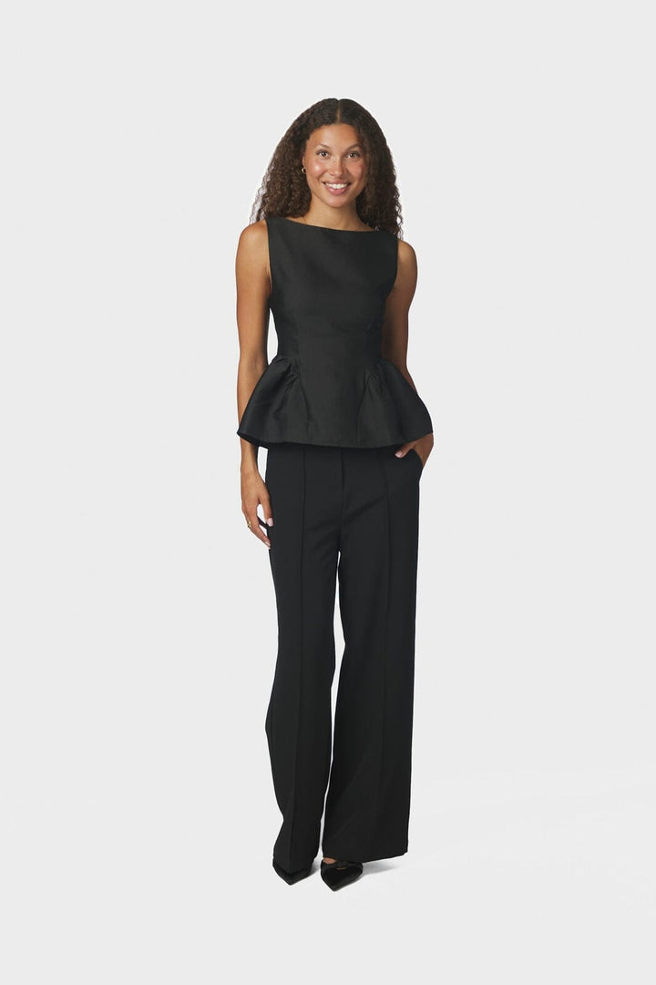 Neo Noir - Ulrica Dull Satin Top 170592 - 100 - Black