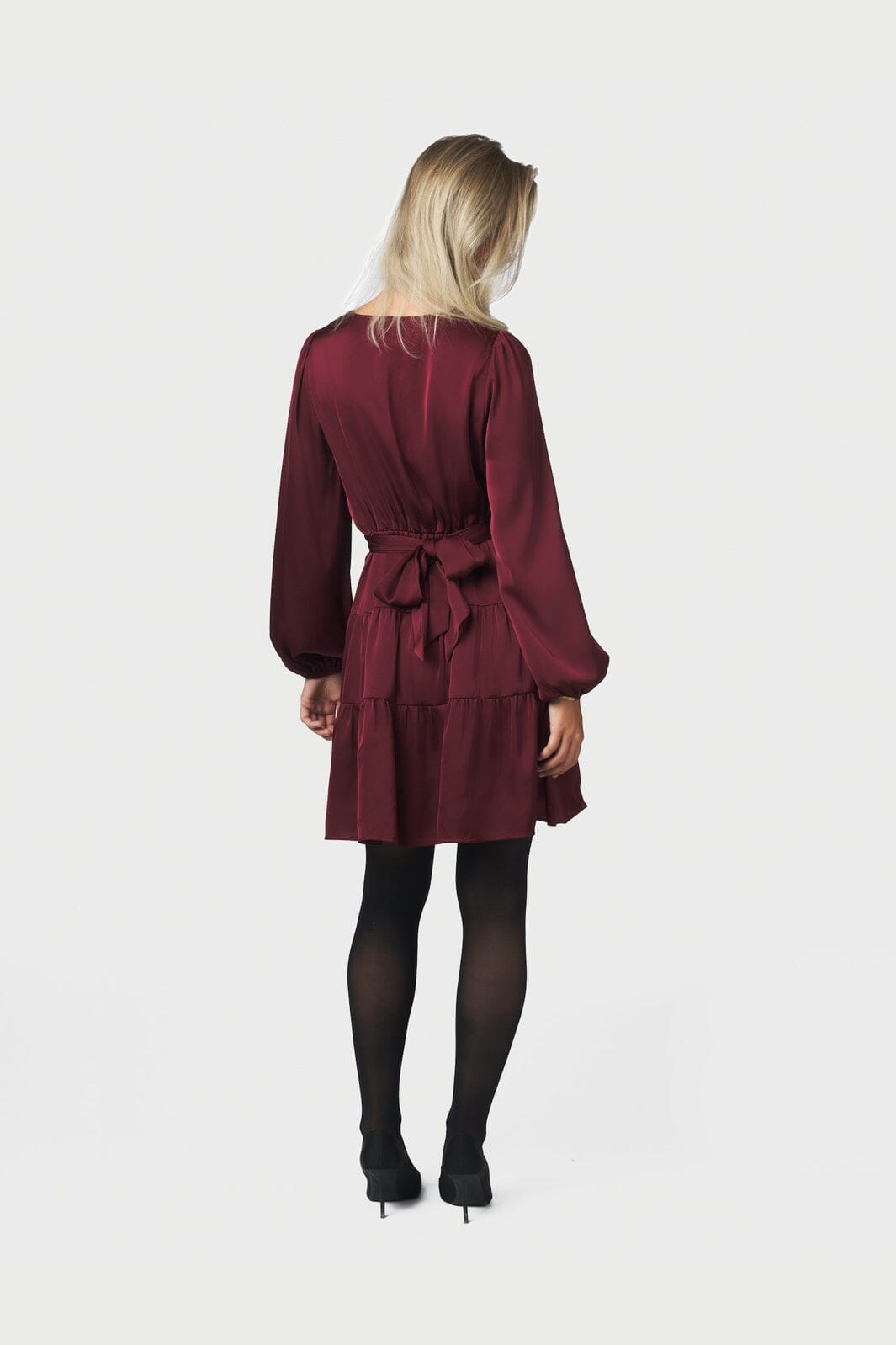 Neo Noir - Vivina Drapy Satin Dress 171618 - 174 - Burgundy