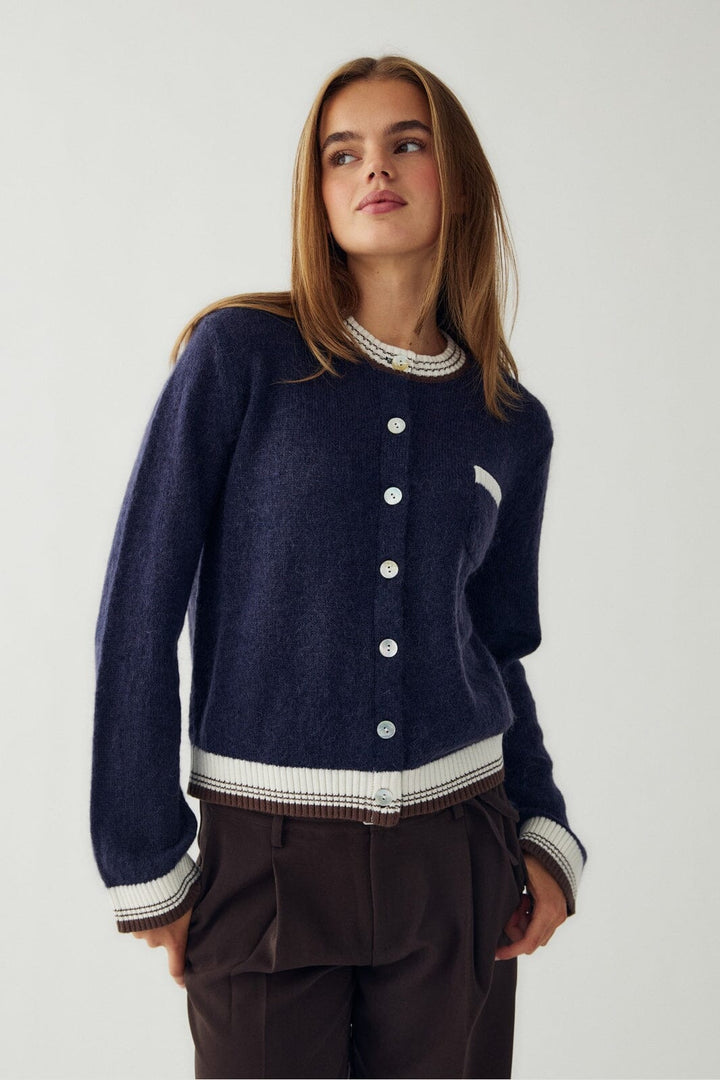 Noella - N-Nattie Knit Cardigan 16400003 - 448 - Navy Brown