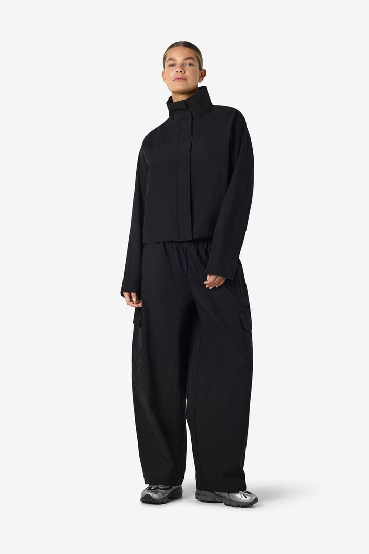 Noisy May - Nmkirby L/S Highneck Zip Jacket - 5091367 Black