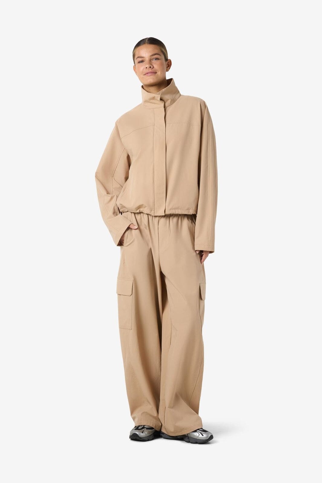 Noisy May - Nmkirby L/S Highneck Zip Jacket - 5091368 White Pepper