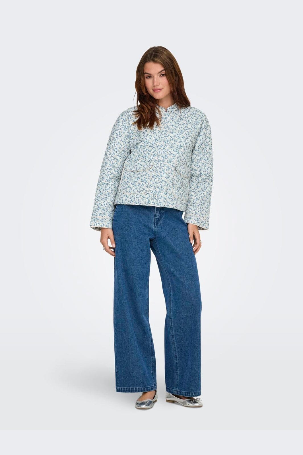 Only - Onlhallie Quilted Jacket - 4983149 Cloud Dancer Blue Ditsy