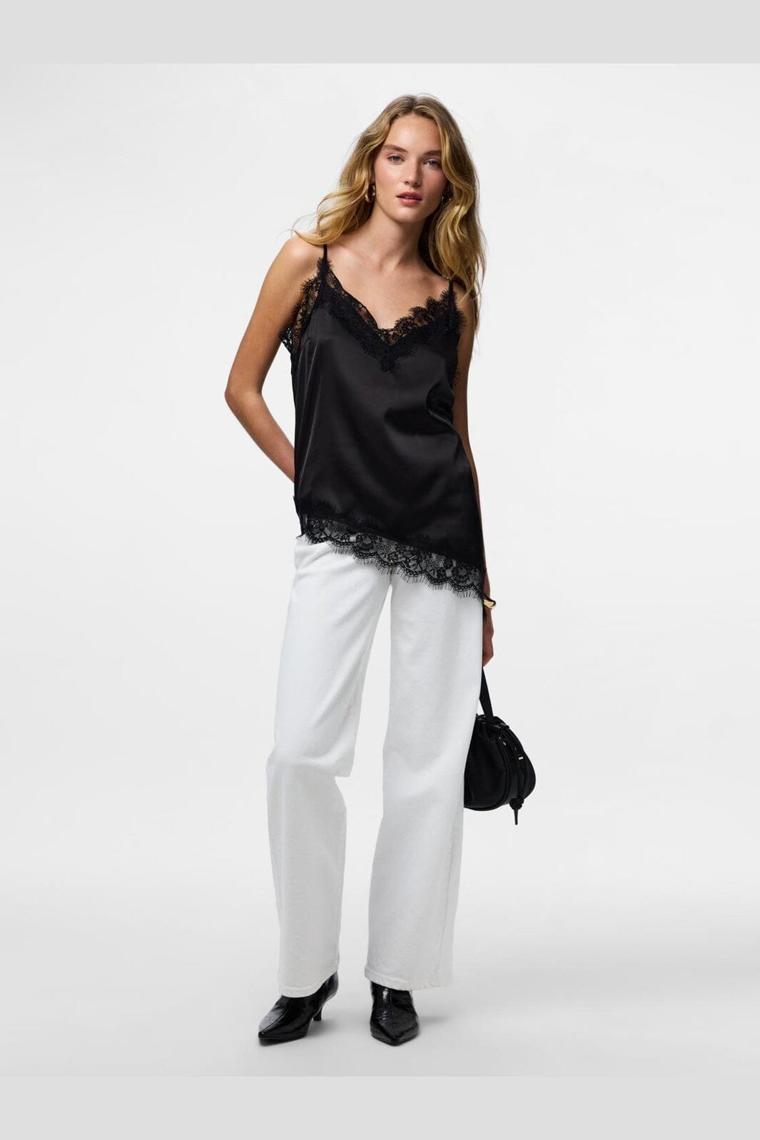 Pieces - Pcnomi Strap Satin Lace Top - 5072977 Black