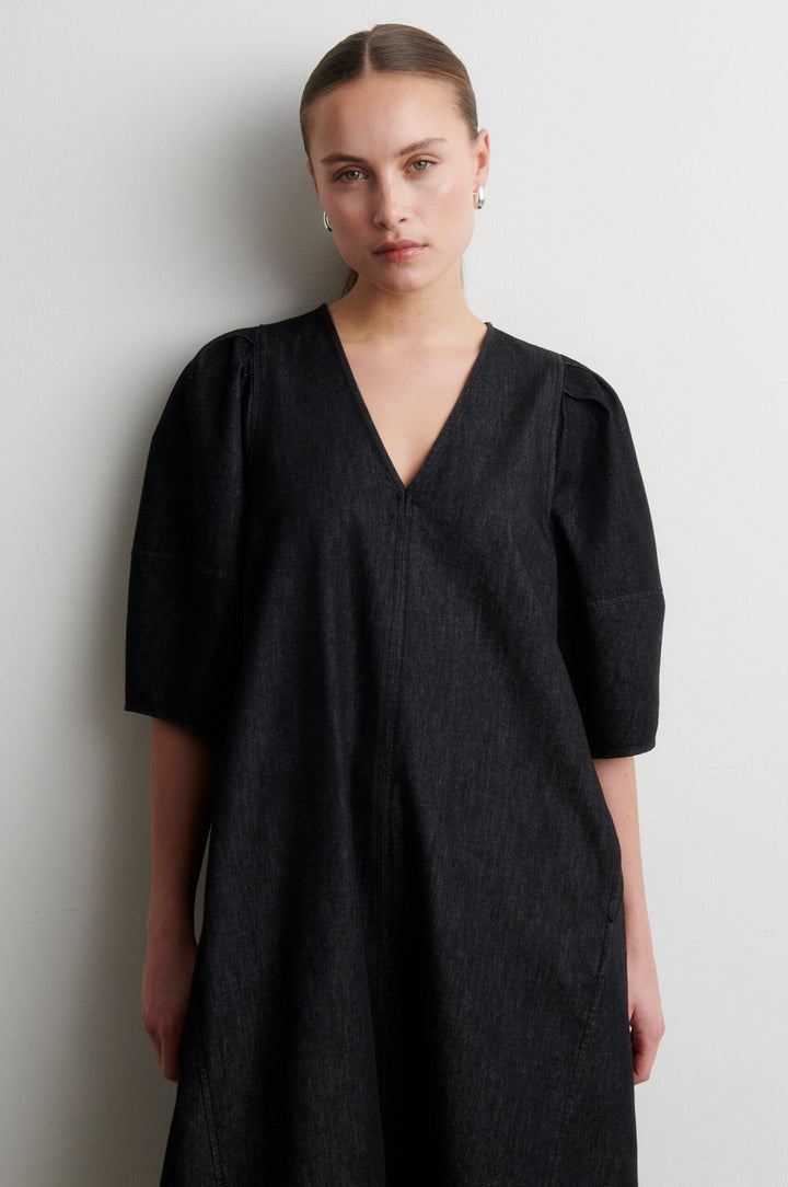 Second Female - Dera Denim Dress 59921 - 8001 Black Kjoler 