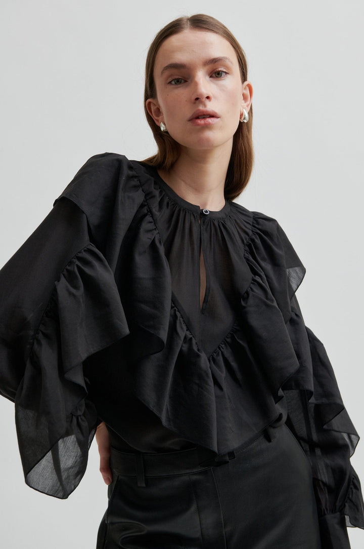 Second Female - Fria Frill Blouse 60121 - 8001 Black Bluser 