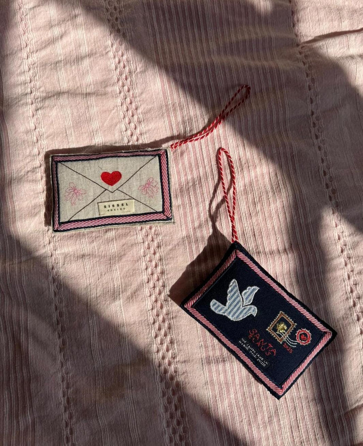 Sissel Edelbo - Christmas Letter Ornament SE 1475 - Santa