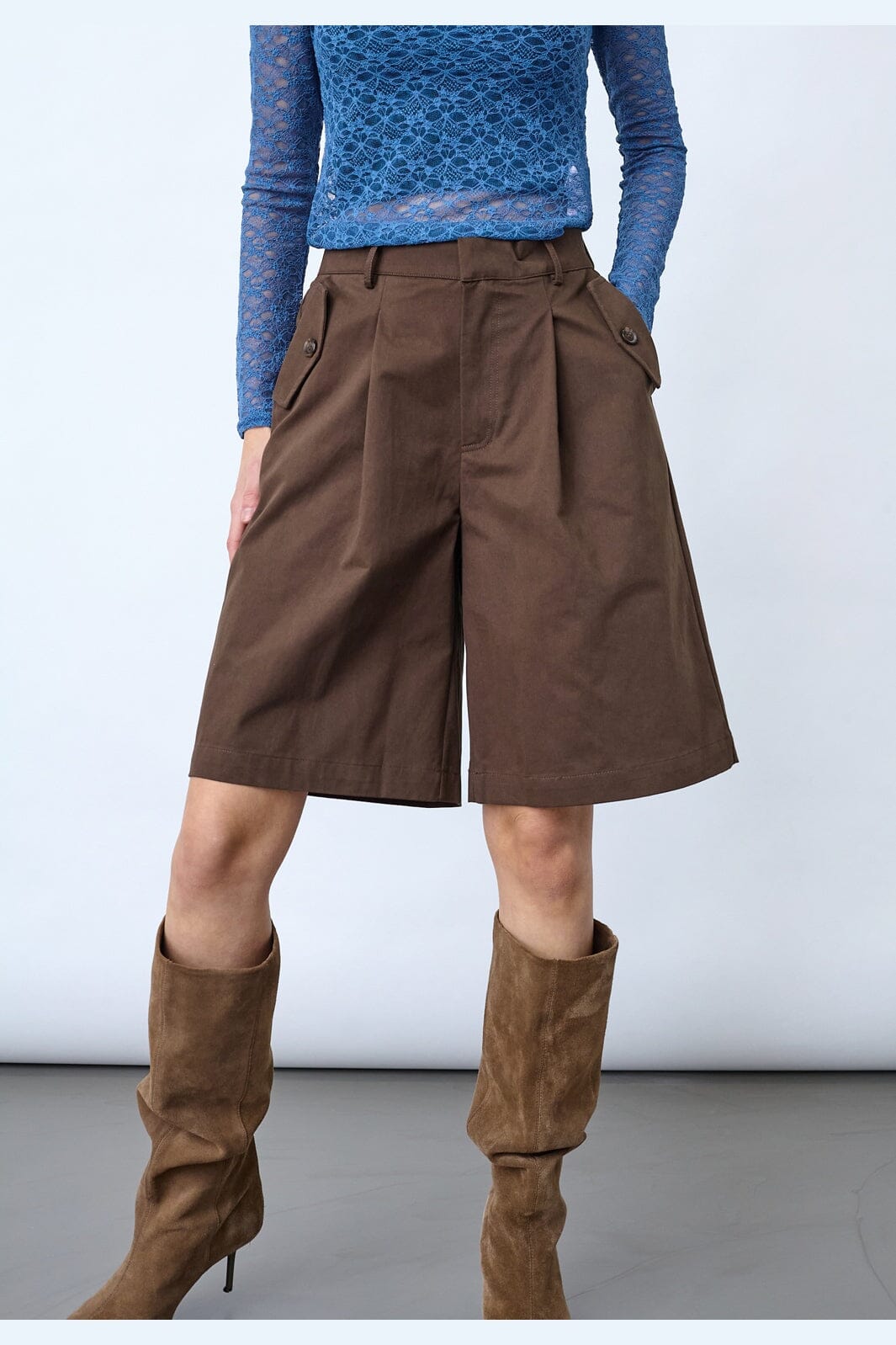 Sisters Point - Edith-Sho 19623 - 222 - D. Chocolate