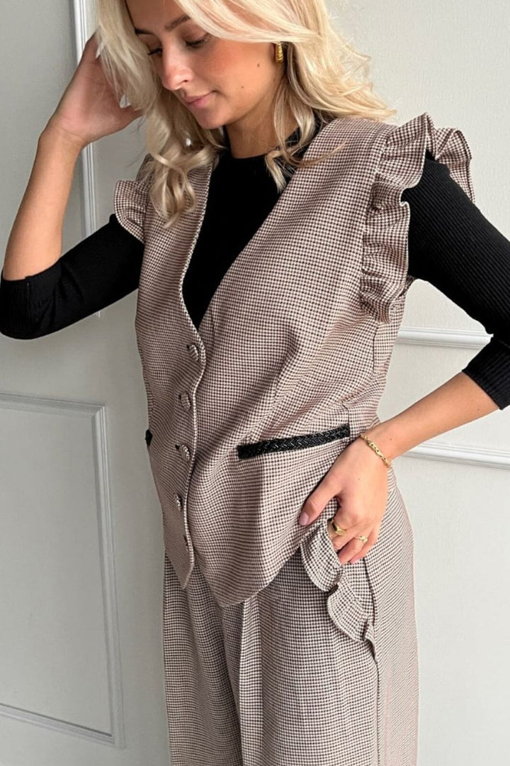 Stories From The Atelier By Copenhagen Shoes - As Magic CC8098 - 902 - Sand Check