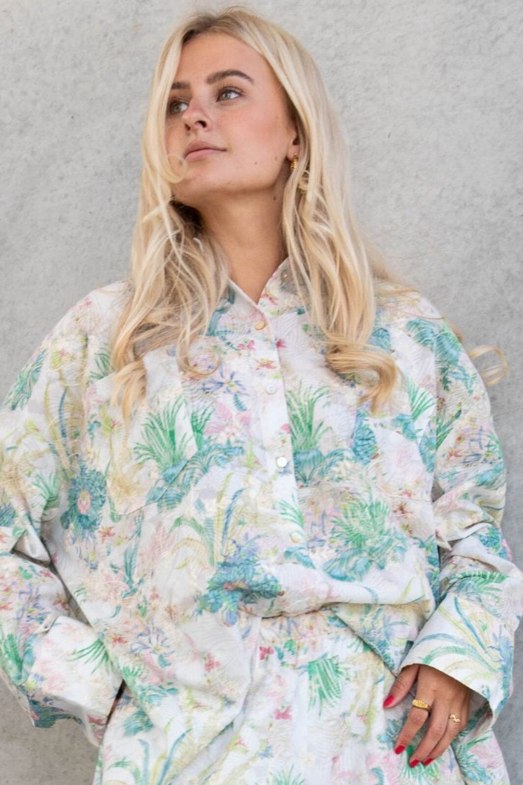 Stories From The Atelier By Copenhagen Shoes - My Lovers Shirt - 388 Multi Flower Skjorter 