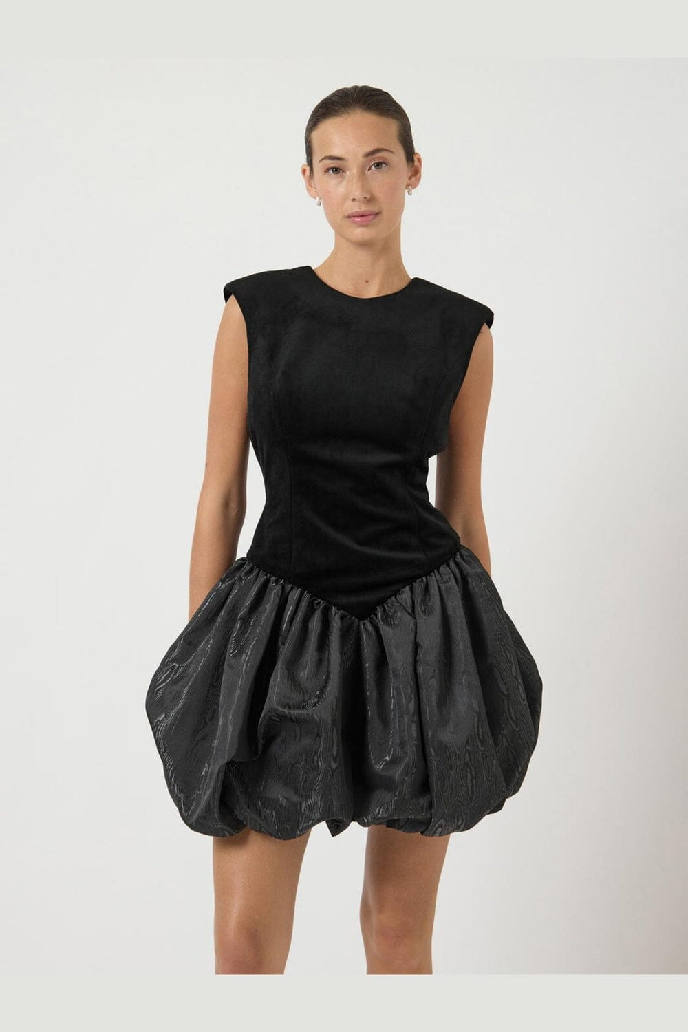 YAS - Yassarah Sl Bubble Hem Dress Gf - 4933406 Black